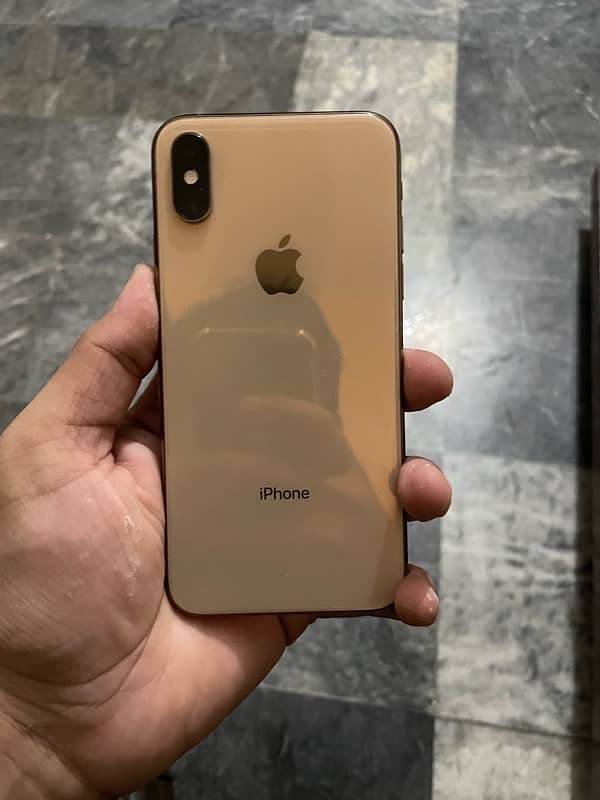 iPhone Xs 1