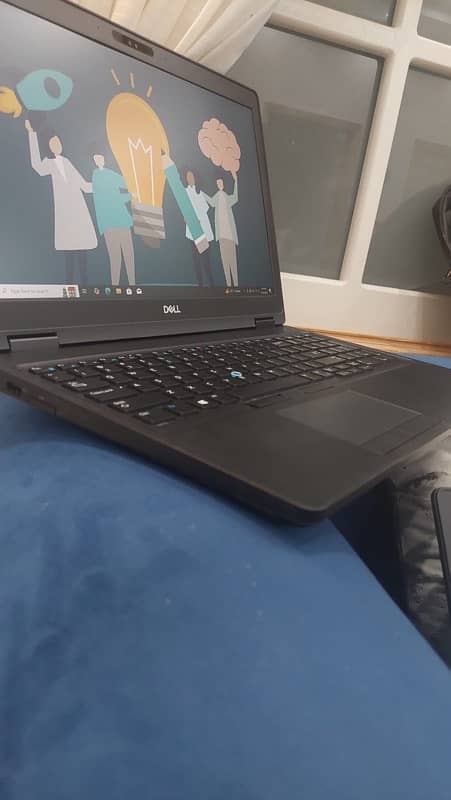 I7 Dell latitude 15.6" | 7th Gen | 2GB NVIDIA | 16 RAM 5