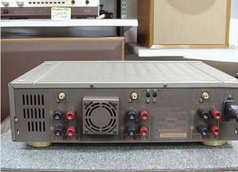 Denon poa T3 three channel power amplifier 1