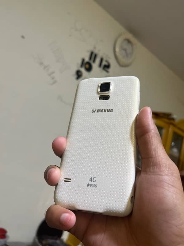 Samsung Galaxy S5 1