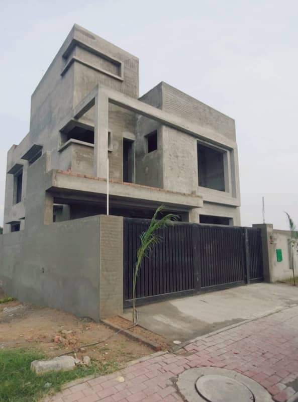 10 Marla House For Sale Is Available In Bahria Orchard 0