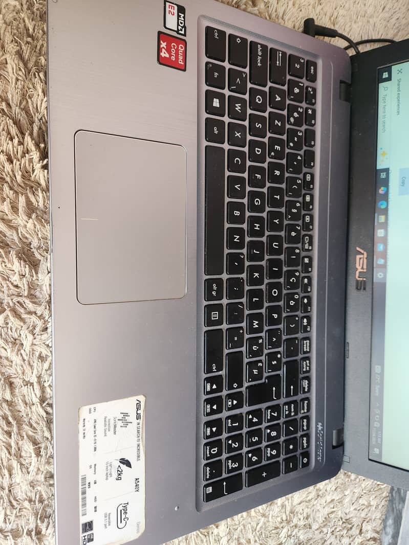 ASUS A540Y 7