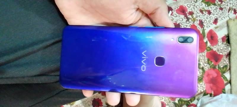 Vivo y85 4gb 64gb pta approved 0