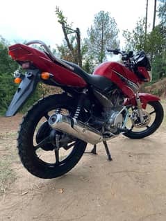 Ybr 125 2015 Faislabad registered Urgent for sale