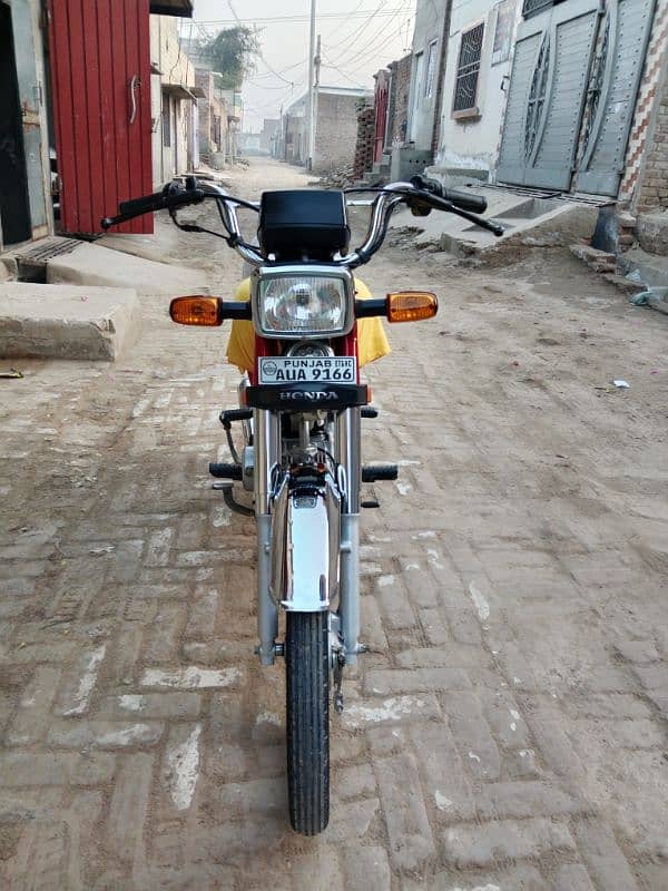 Honda CD 70 motorcycle for sale model 2024//03456561380/03057210160 13