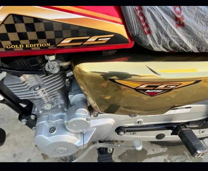 Honda 125 Golden 0