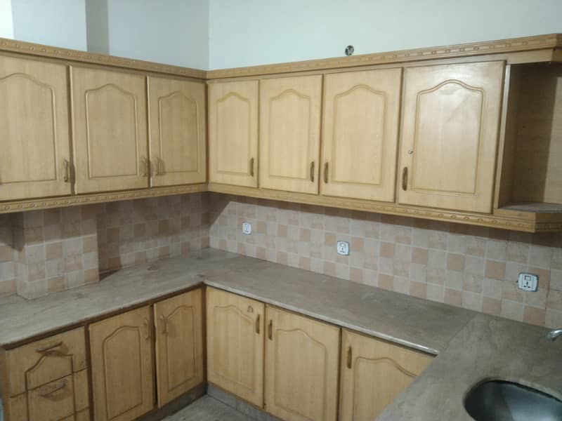 5 Marla Flat available for rent in Velencia housing society Lahore 5