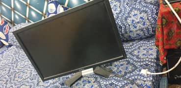 Dell LCD 23" in good condition.