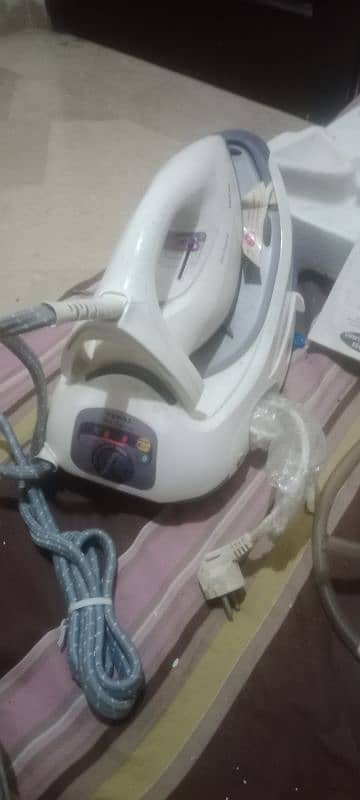 Tefal Pro Express Professional Stream Iron 3