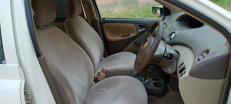 Toyota Platz 2004 Excellent Condition 4