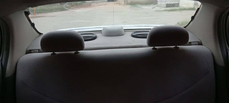 Toyota Platz 2004 Excellent Condition 6