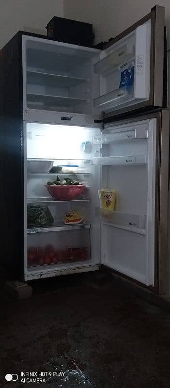 Refrigerator urgent sale!! 4