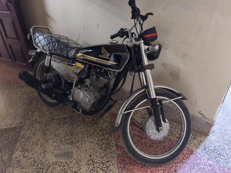 Honda CG 125 Special Edition 3