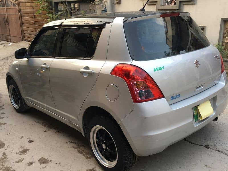 Suzuki Swift 2010 3