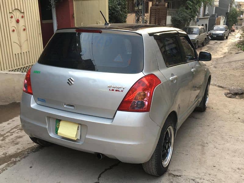 Suzuki Swift 2010 4