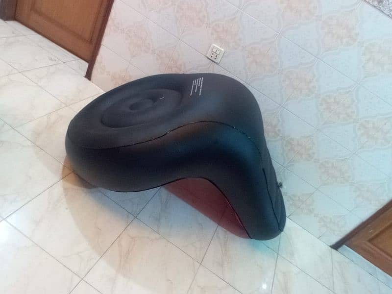 comfortable chair with air pump 3