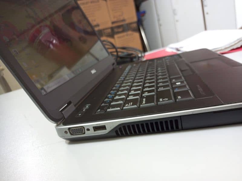 Dell Latitude E6440 Core i7 Laptop for Sale 1