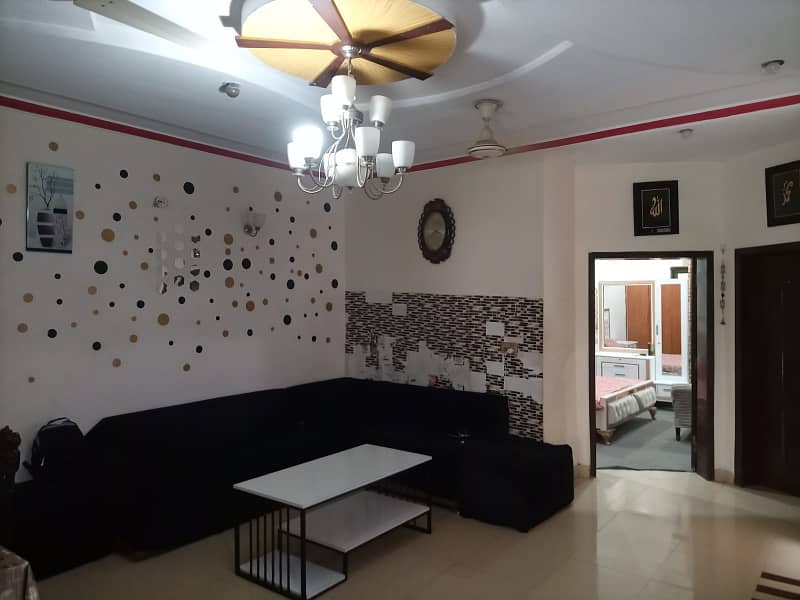 5 marla middle portion near Alfatha Mall johar Town for rent. 2