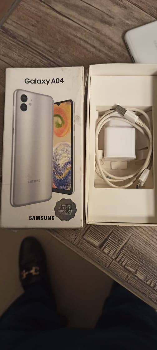 Samsung A04 4gb Ram 64gb Memoy 3