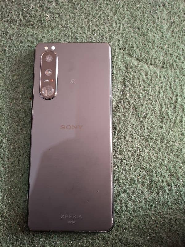 Sony Xperia Mark 3 5