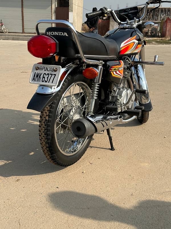 CG 125 black Honda lush condition 3