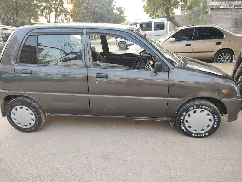 Daihatsu Cuore 2007 7