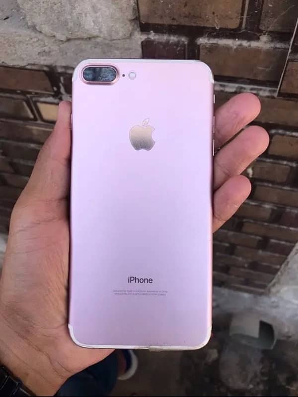 Iphone 7 Plus 128 PTA 0