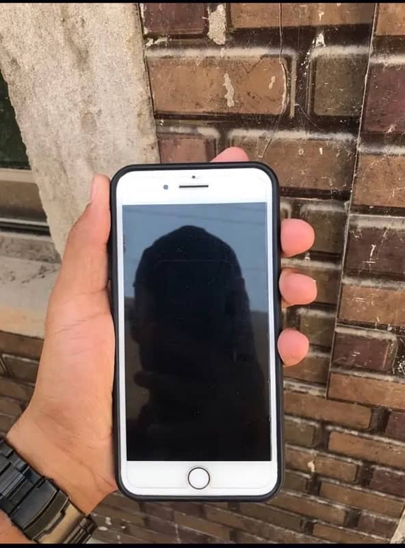 Iphone 7 Plus 128 PTA 7