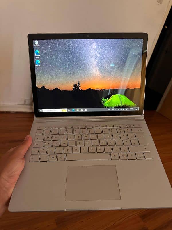 Microsoft surface book 2 4