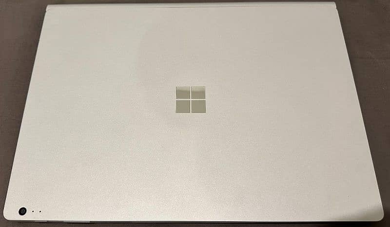 Microsoft surface book 2 6