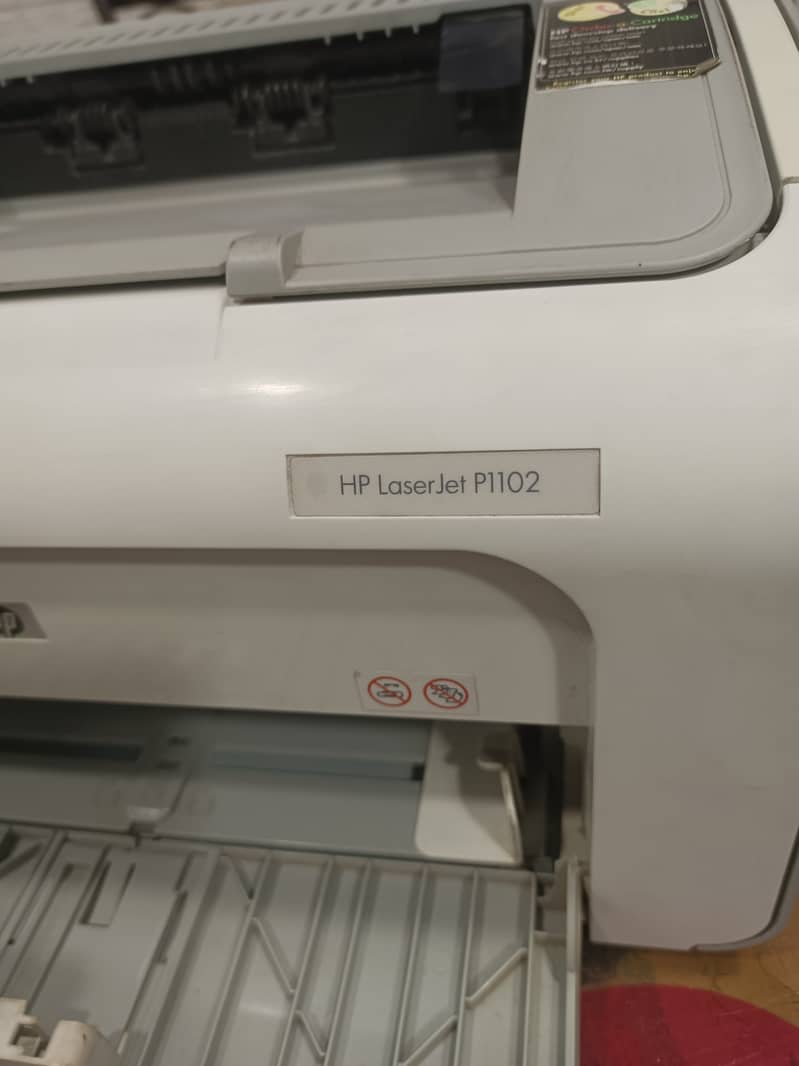 Hp leaserjet p1102 printer 0