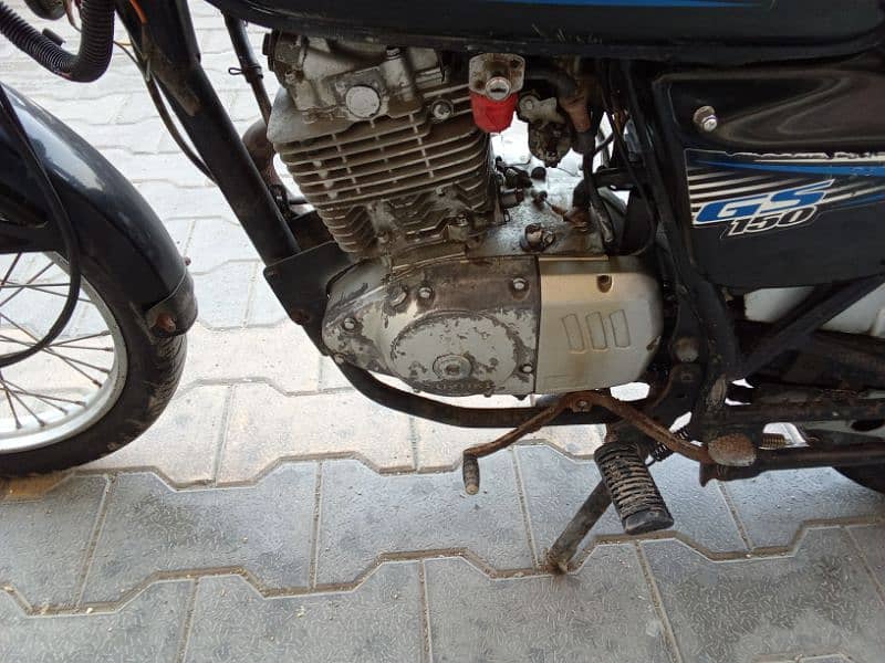 Suzuki GS 150 model 2012 urgent sale 3