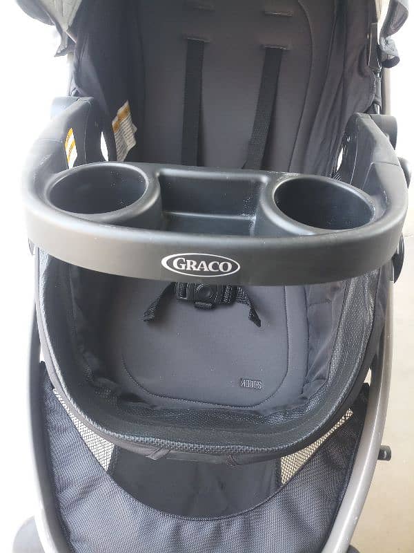 imported branded stroller ( Graco) 2