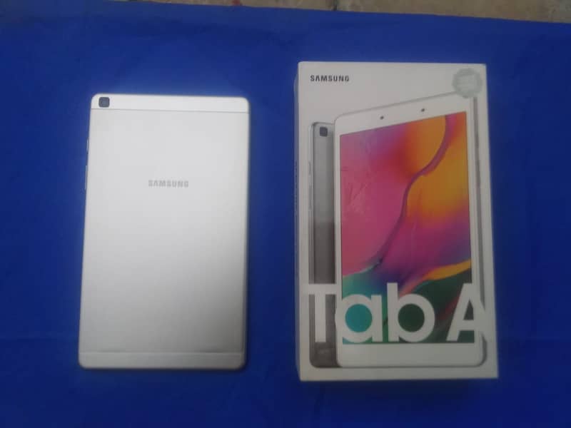 Samsung Tab A 8" 2gb 32gb Box Anroid11 genuine 10/10 1