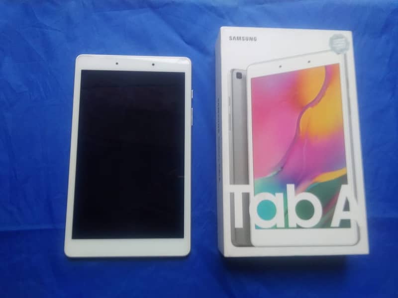 Samsung Tab A 8" 2gb 32gb Box Anroid11 genuine 10/10 6