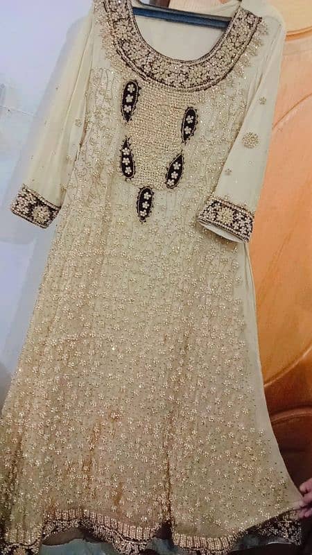 hand made bridal dress 9