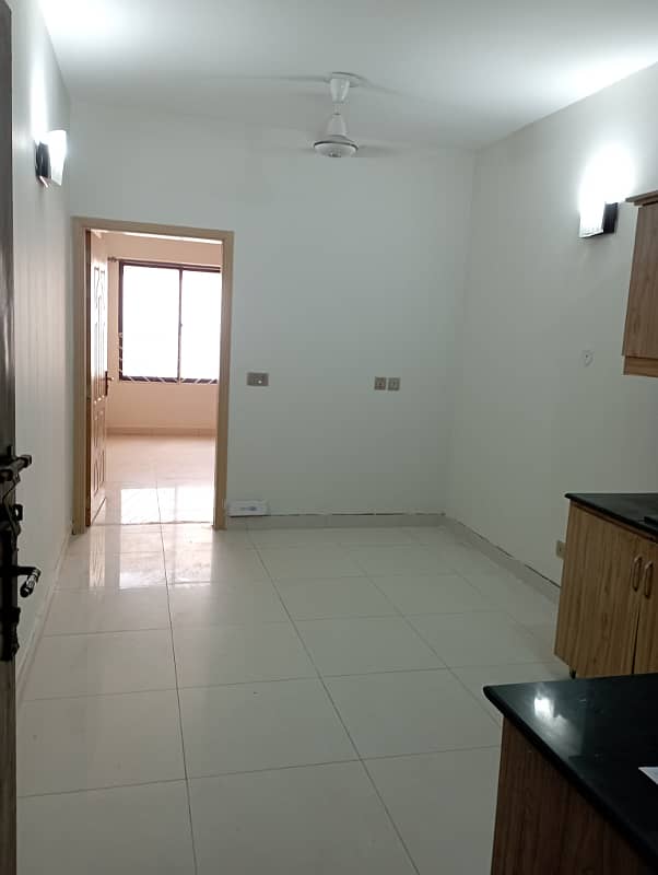 One Bedroom Flat for Sale @ Investor Rate in Defence Executive Building DHA Phase 2. 8