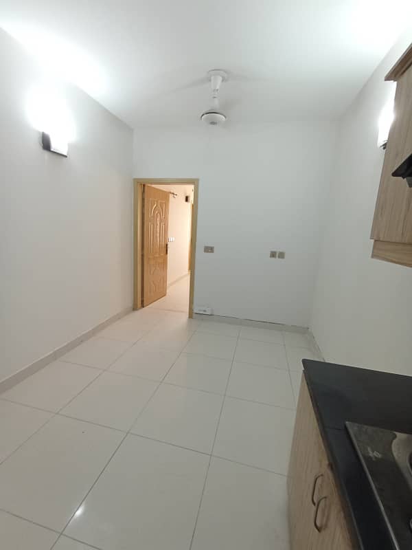 One Bedroom Flat for Sale @ Investor Rate in Defence Executive Building DHA Phase 2. 11