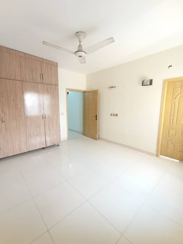 One Bedroom Flat for Sale @ Investor Rate in Defence Executive Building DHA Phase 2. 15