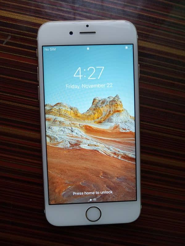 Apple iphone 6s Gold 1