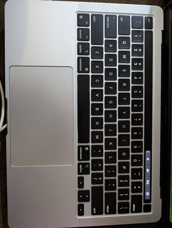 MacBook Pro M1 2020 8/256 7