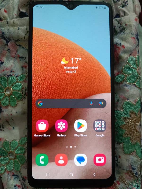 Samsung a32 stand by 10 hai 2