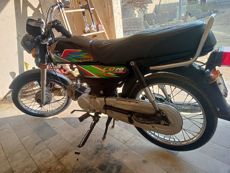 Honda CD 70 very good condition for sale final price 10,5000 3