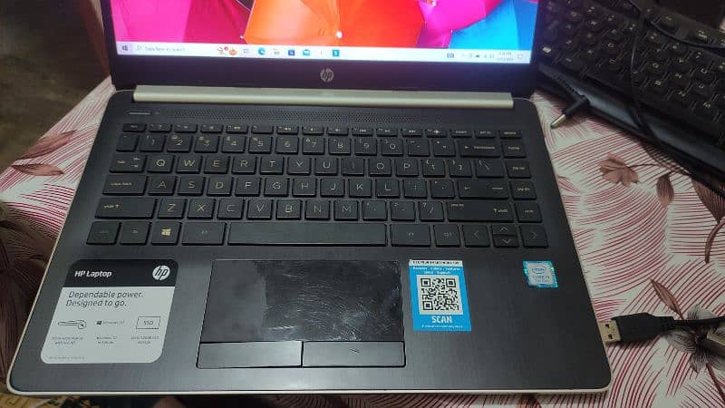 HP Core i3 7 Gen with SSD and Hard disk 4