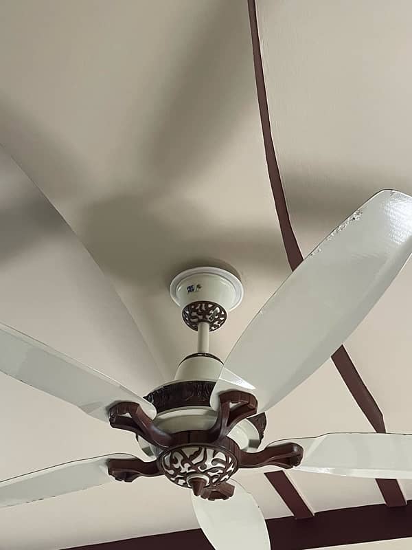 Pak Fan Majestic 5-Blade Ceiling Fan - High-Performance, Stylish 2