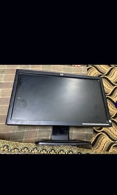 hp led 18.5 inches