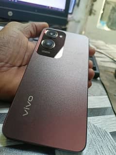 vivo y18 look like new