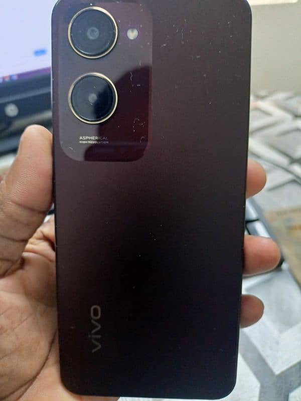 vivo y18 look like new 6