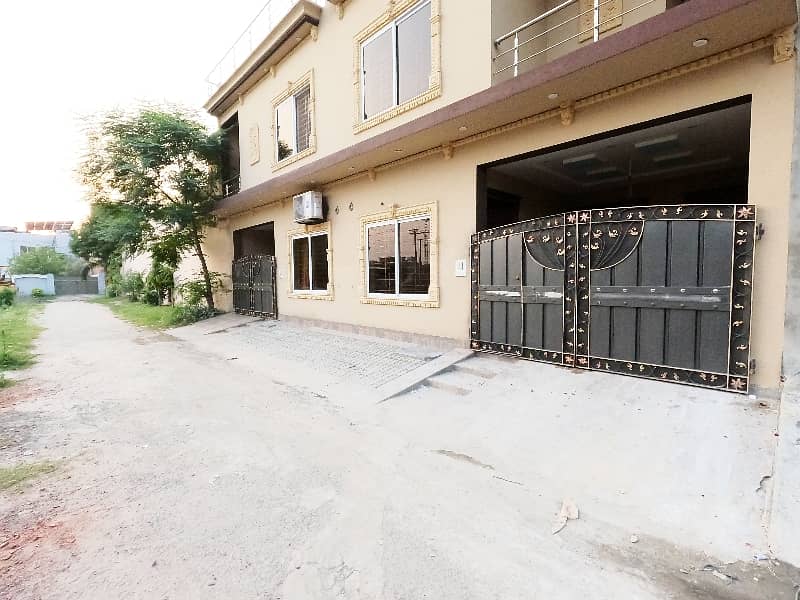 Premium Prime Location 4 Marla House Is Available For Sale In Lahore 2