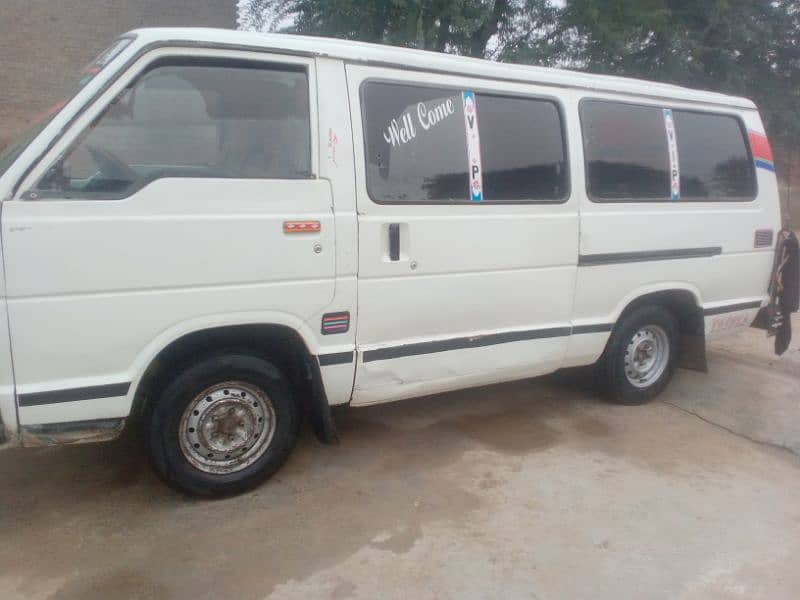 Toyota Hiace 1